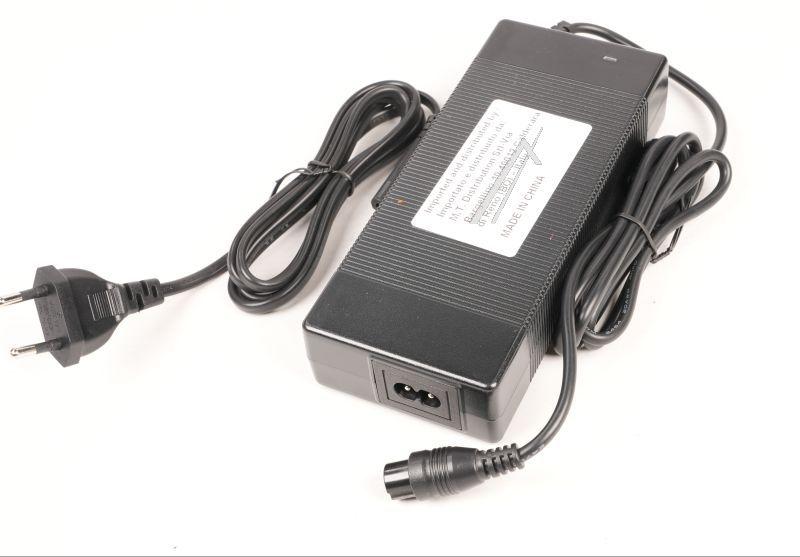 Ladegerät 54.6V 2A JEEP Extreme Performance JEMO220009 für E-Scooter