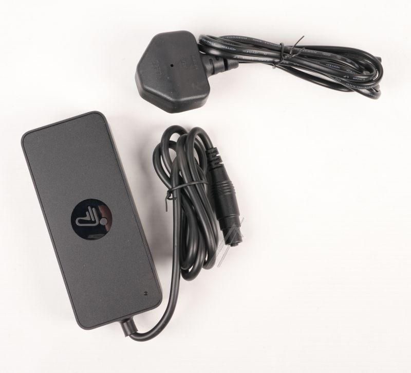 Ladegerät Segway-Ninebot AB.05.17.00.0012 54.6V/1.3A UK für E-Scooter F3 F3PRO