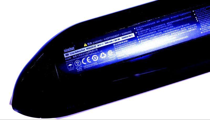 Externer Batterie-Nachrüstsatz Segway-Ninebot AB.00.0018.85 für E-Scooter E22 E45